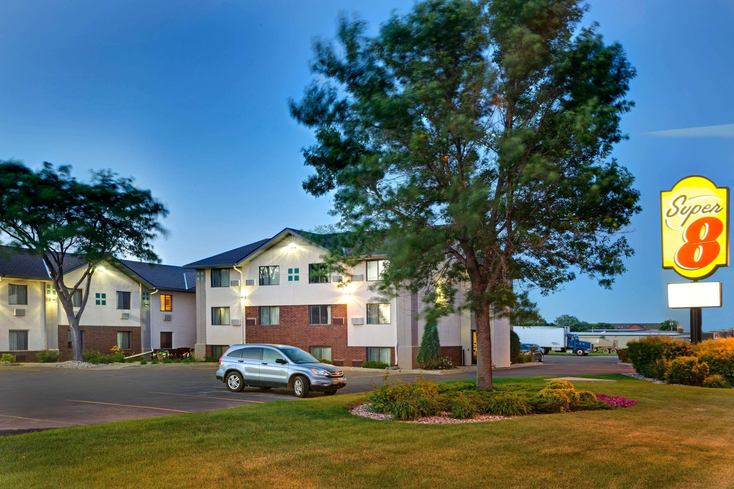 Super 8 By Wyndham Aberdeen East Екстер'єр фото
